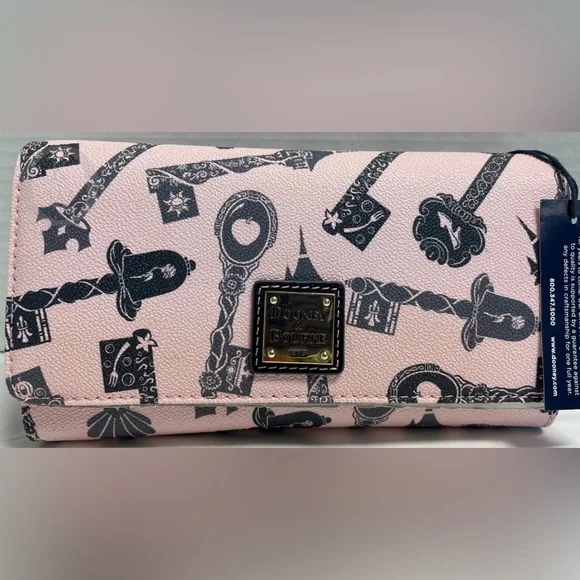 Dooney & Bourke /Disney Parks Wallet\Crossbody. NWT - Picture 8 of 8